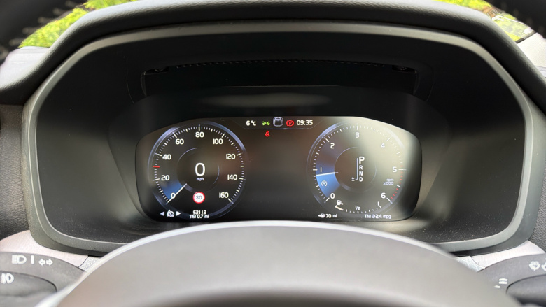 Volvo V60 2.0 D4 [190] Cross Country Plus 5dr AWD Auto Diesel Estate